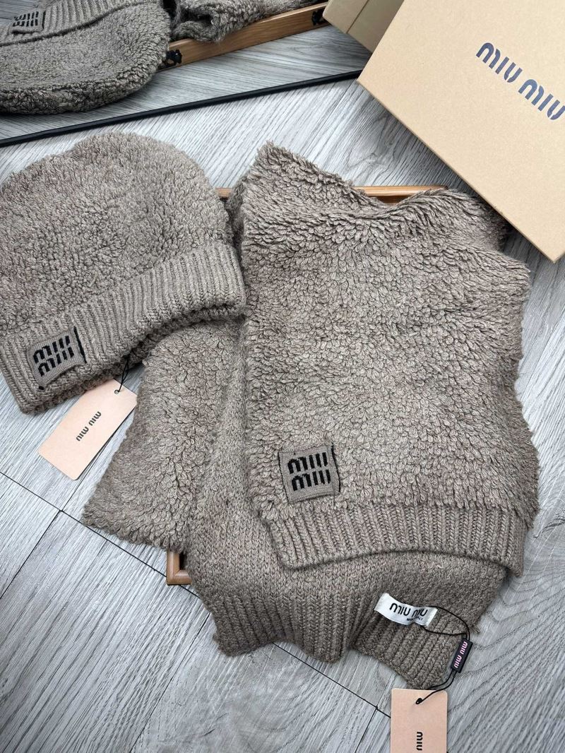 Miu Miu Caps Scarfs